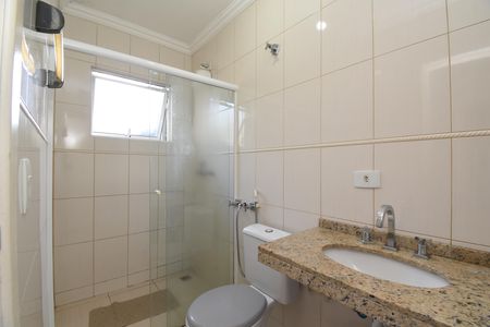 Casa à venda com 298m², 3 quartos e 5 vagasBanheiro 2