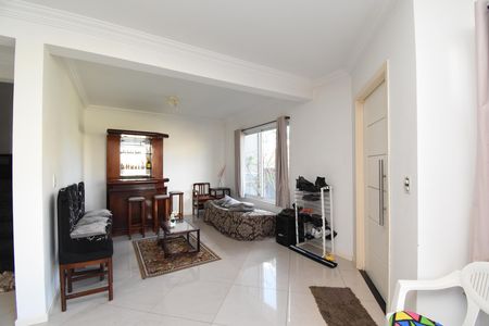 Casa à venda com 298m², 3 quartos e 5 vagasSala