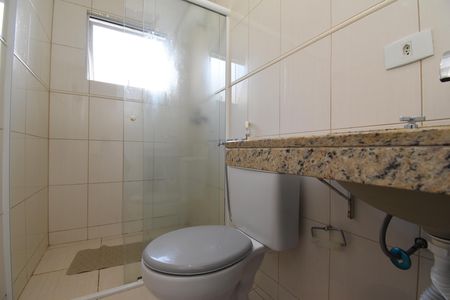 Casa à venda com 298m², 3 quartos e 5 vagasBanheiro 2