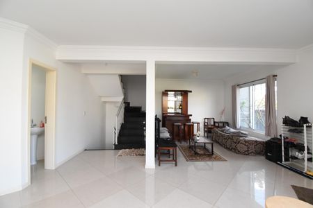 Casa à venda com 298m², 3 quartos e 5 vagasSala