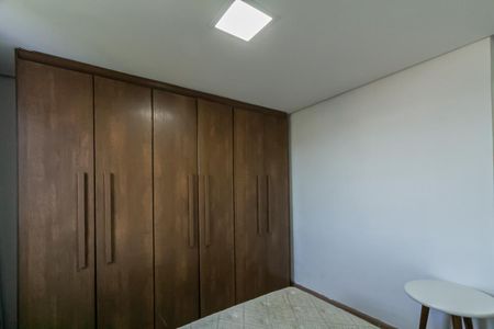 Apartamento para alugar com 53m², 2 quartos e 2 vagas Apartamento para alugar com 53m², 2 quartos e 2 vagasQuarto 2