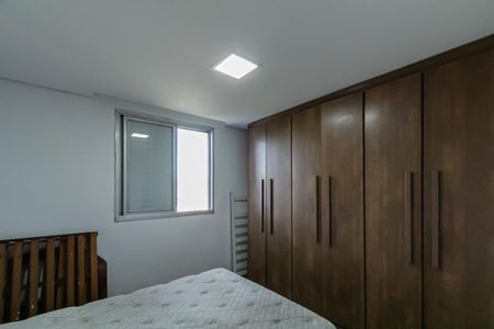 Apartamento para alugar com 53m², 2 quartos e 2 vagas Apartamento para alugar com 53m², 2 quartos e 2 vagasQuarto 2