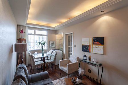 Apartamento à venda com 133m², 3 quartos e 1 vaga Apartamento à venda com 133m², 3 quartos e 1 vagaSala