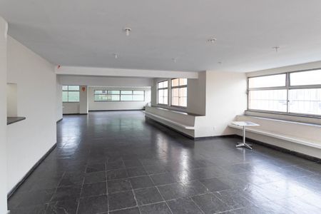 Apartamento à venda com 133m², 3 quartos e 1 vaga Apartamento à venda com 133m², 3 quartos e 1 vagaÁrea comum - Salão de festas