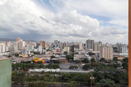 Apartamento à venda com 133m², 3 quartos e 1 vaga Apartamento à venda com 133m², 3 quartos e 1 vagaSala - Vista