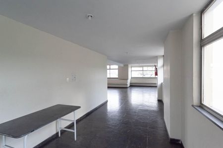 Apartamento à venda com 133m², 3 quartos e 1 vaga Apartamento à venda com 133m², 3 quartos e 1 vagaÁrea comum - Salão de festas