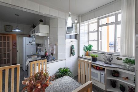 Apartamento à venda com 133m², 3 quartos e 1 vaga Apartamento à venda com 133m², 3 quartos e 1 vagaCozinha e Área de Serviço