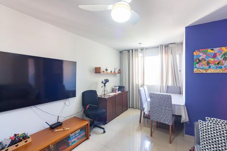 Sala de apartamento para alugar com 2 quartos, 55m² em Bandeiras, Osasco