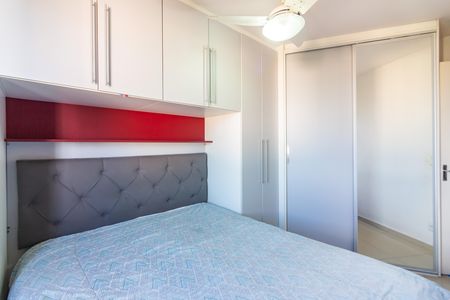 Quarto 1 de apartamento para alugar com 2 quartos, 55m² em Bandeiras, Osasco