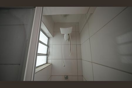 Banheiro Social de kitnet/studio para alugar com 1 quarto, 35m² em Campestre, Santo André