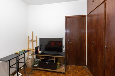 Quarto 2 de apartamento à venda com 3 quartos, 100m² em Santo Antônio, Belo Horizonte