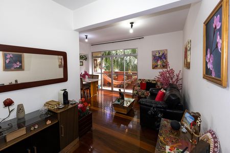 Apartamento à venda com 3 quartos, 100m² em Santo Antônio, Belo Horizonte