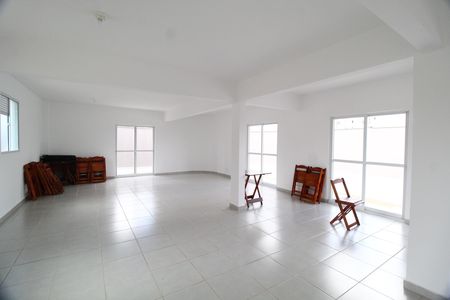 Apartamento para alugar com 46m², 2 quartos e 1 vagaÁrea comum - Salão de festas