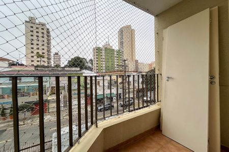 Sacada de apartamento à venda com 3 quartos, 78m² em Vila Gumercindo, São Paulo