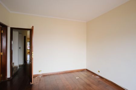 Casa para alugar com 500m², 5 quartos e 5 vagasSala de TV