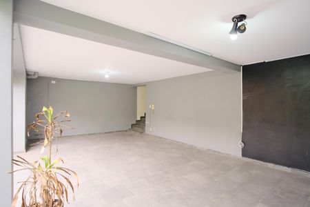 Casa para alugar com 500m², 5 quartos e 5 vagasQuintal