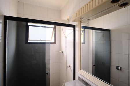 Casa para alugar com 500m², 5 quartos e 5 vagasBanheiro Social