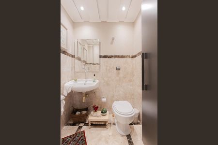 Apartamento para alugar com 420m², 3 quartos e 3 vagasLavabo