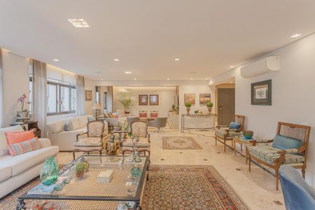 Apartamento para alugar com 420m², 3 quartos e 3 vagasSala