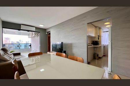 Apartamento à venda com 2 quartos, 74m² em Santo Antônio, Belo Horizonte