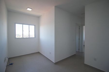 Sala  de apartamento para alugar com 2 quartos, 45m² em Lopes de Oliveira, Sorocaba