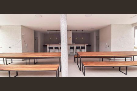 Apartamento para alugar com 40m², 2 quartos e 1 vaga Apartamento para alugar com 40m², 2 quartos e 1 vagaÁrea comum - Churrasqueira