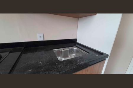 Apartamento à venda com 40m², 2 quartos e 1 vaga Apartamento à venda com 40m², 2 quartos e 1 vagaCozinha e Área de Serviço