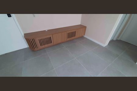 Apartamento à venda com 40m², 2 quartos e 1 vaga Apartamento à venda com 40m², 2 quartos e 1 vagaSala