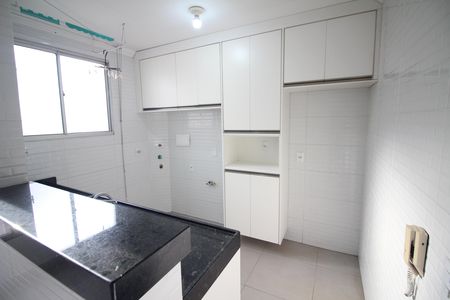 Apartamento à venda com 65m², 2 quartos e 1 vagaCozinha e Área de Serviço