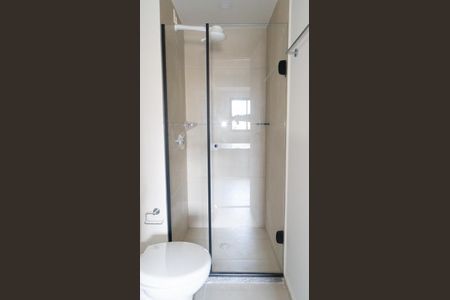 Banheiro de kitnet/studio para alugar com 1 quarto, 25m² em Chácara Inglesa, São Paulo