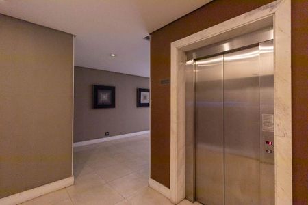 Apartamento para alugar com 89m², 2 quartos e 2 vagas Apartamento para alugar com 89m², 2 quartos e 2 vagasElavador