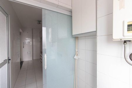 Apartamento para alugar com 89m², 2 quartos e 2 vagas Apartamento para alugar com 89m², 2 quartos e 2 vagasCozinha e Área de Serviço