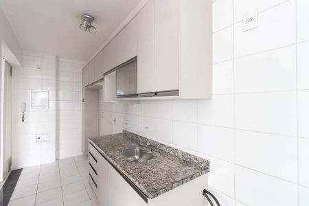 Apartamento para alugar com 89m², 2 quartos e 2 vagas Apartamento para alugar com 89m², 2 quartos e 2 vagasCozinha e Área de Serviço