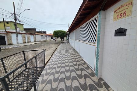 Casa de condomínio para alugar com 49m², 2 quartos e 1 vaga Casa de condomínio para alugar com 49m², 2 quartos e 1 vagaFachada
