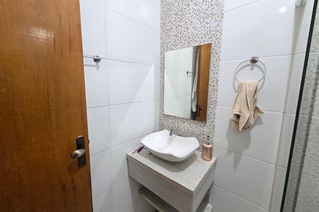 Casa de condomínio para alugar com 49m², 2 quartos e 1 vaga Casa de condomínio para alugar com 49m², 2 quartos e 1 vagaBanheiro