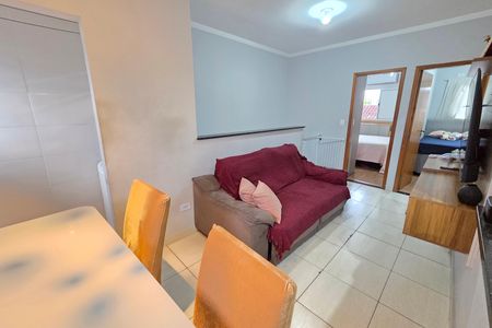 Sala de casa de condomínio para alugar com 2 quartos, 49m² em Vila Tupi, Praia Grande