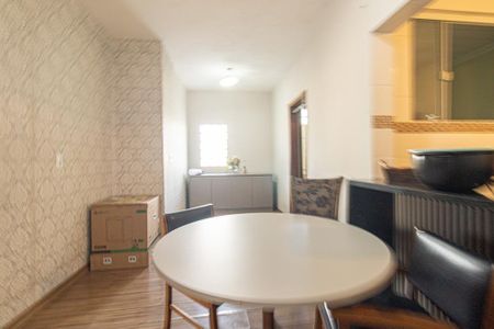 Casa à venda com 300m², 3 quartos e 3 vagas Casa à venda com 300m², 3 quartos e 3 vagasCozinha