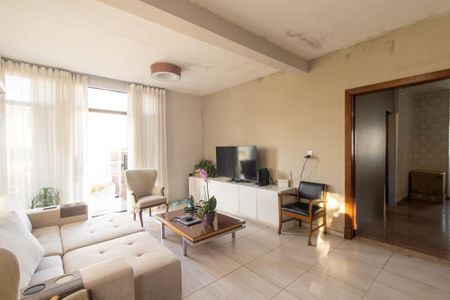 Sala de casa à venda com 3 quartos, 300m² em Sítio Cercado, Curitiba