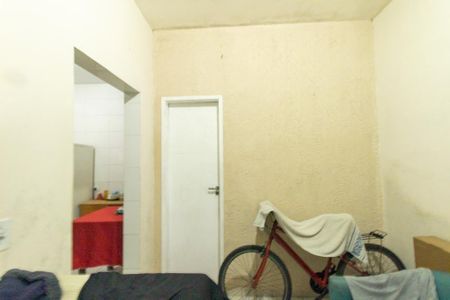 Casa à venda com 300m², 3 quartos e 3 vagas Casa à venda com 300m², 3 quartos e 3 vagasQuarto 4