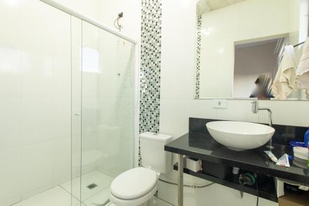 Casa à venda com 300m², 3 quartos e 3 vagas Casa à venda com 300m², 3 quartos e 3 vagasBanheiro da Suite