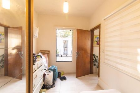 Casa à venda com 300m², 3 quartos e 3 vagas Casa à venda com 300m², 3 quartos e 3 vagasQuarto 3