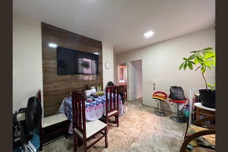 Sala de apartamento à venda com 2 quartos, 55m² em Rio Branco, Belo Horizonte