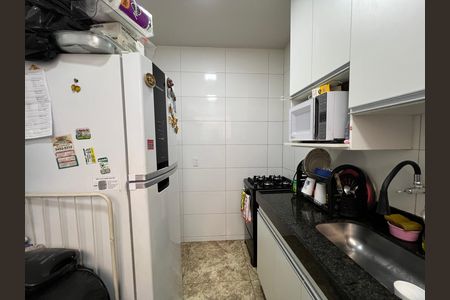 Apartamento à venda com 55m², 2 quartos e 2 vagas Apartamento à venda com 55m², 2 quartos e 2 vagasCozinha