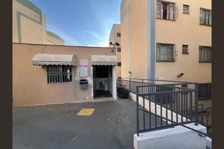 Apartamento à venda com 55m², 2 quartos e 2 vagas Apartamento à venda com 55m², 2 quartos e 2 vagasHall de entrada