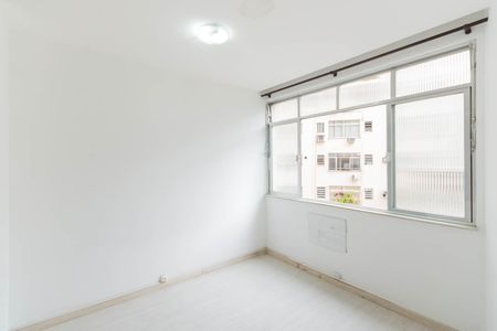 Studio para alugar com 34m², 0 quarto e sem vagaKitnet