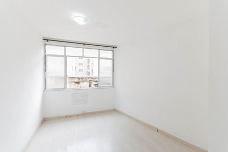 Studio para alugar com 34m², 0 quarto e sem vagaKitnet