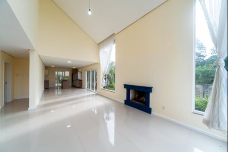 Casa de condomínio para alugar com 235m², 3 quartos e 2 vagas Casa de condomínio para alugar com 235m², 3 quartos e 2 vagasSala