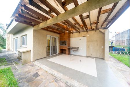 Casa de condomínio para alugar com 235m², 3 quartos e 2 vagas Casa de condomínio para alugar com 235m², 3 quartos e 2 vagasChurrasqueira