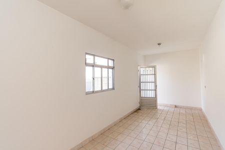 Casa para alugar com 400m², 4 quartos e 5 vagas Casa para alugar com 400m², 4 quartos e 5 vagasLavanderia