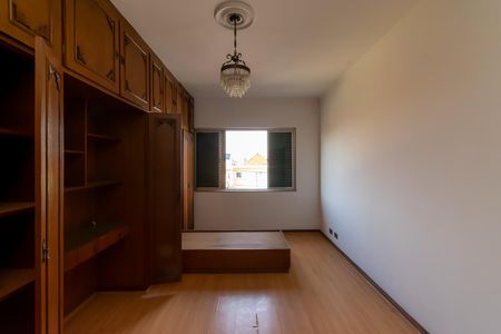 Casa para alugar com 400m², 4 quartos e 5 vagas Casa para alugar com 400m², 4 quartos e 5 vagasQuarto 1